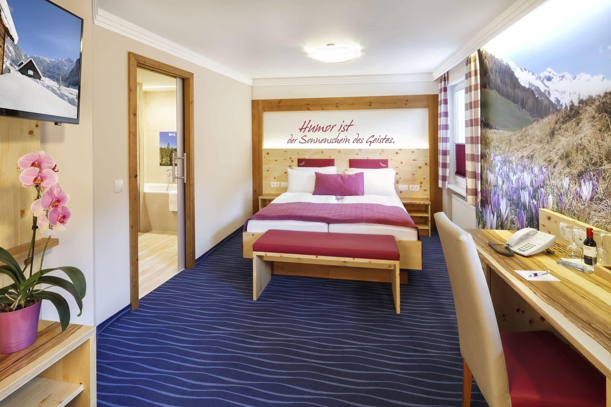 Hotel Alpina